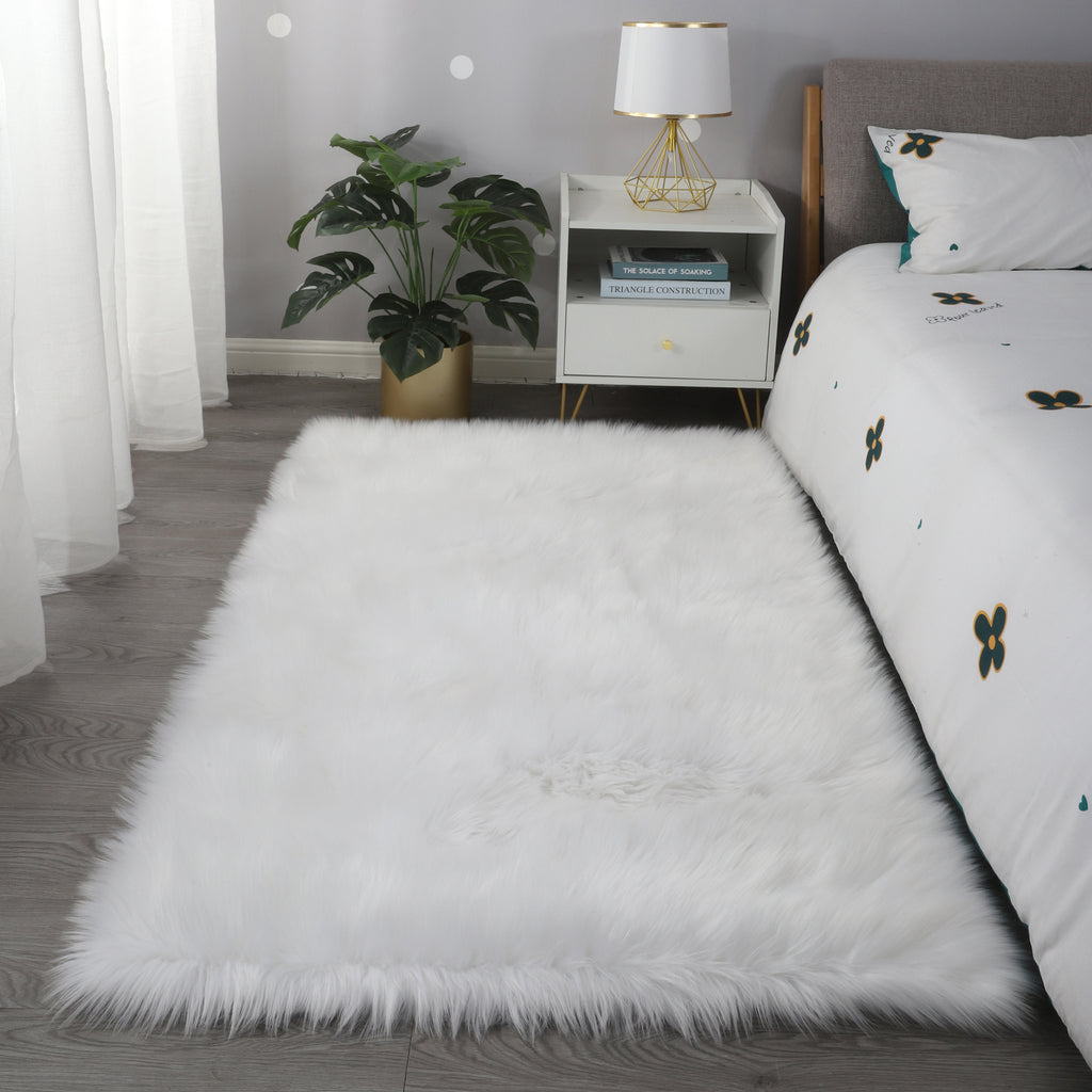 'Cozy Collection' Ultra Soft Fluffy Faux Fur Sheepskin Area Rug